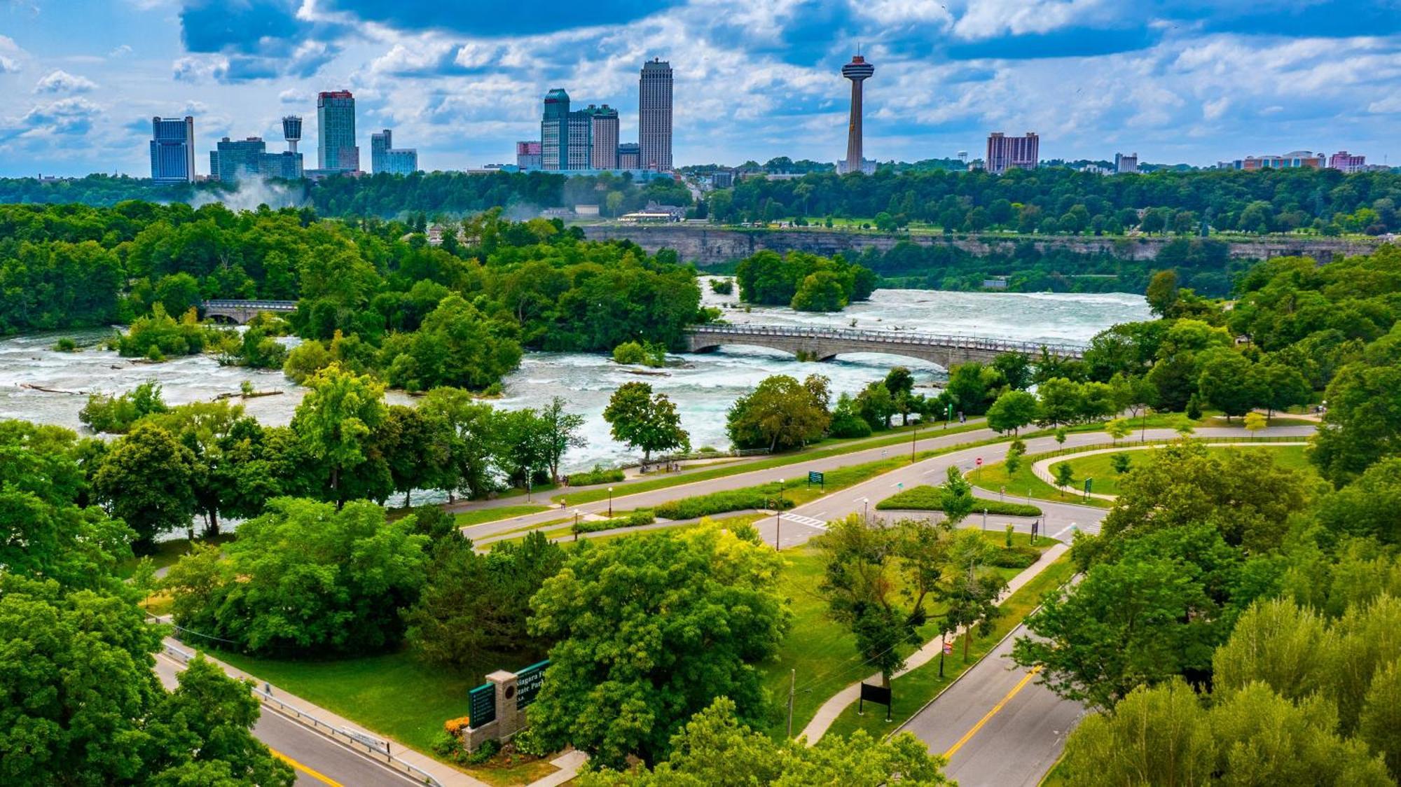 Holiday Inn Niagara Falls State Park Entry By Ihg Esterno foto